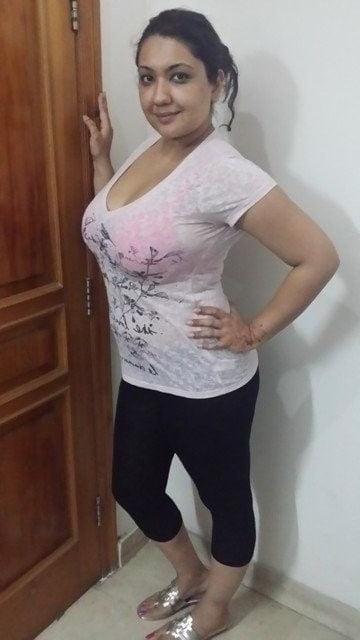 25P fat pakistan milf big boob exposed