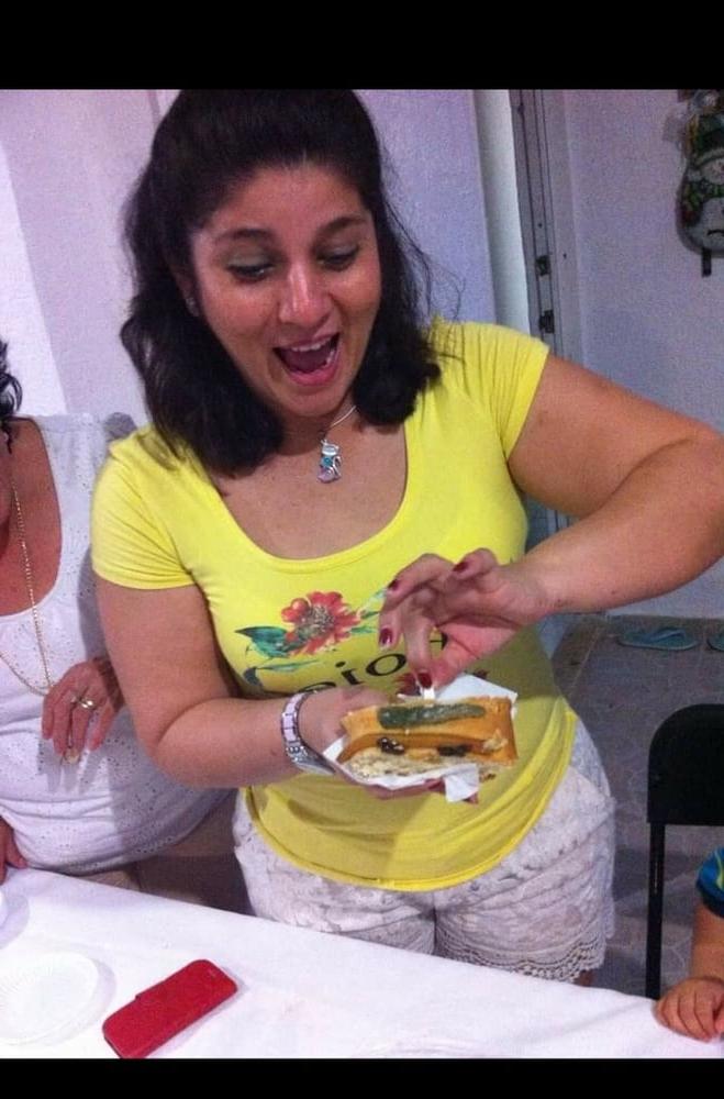 25P BBW shaved wife rica mama infiel culona piernuda depilada
