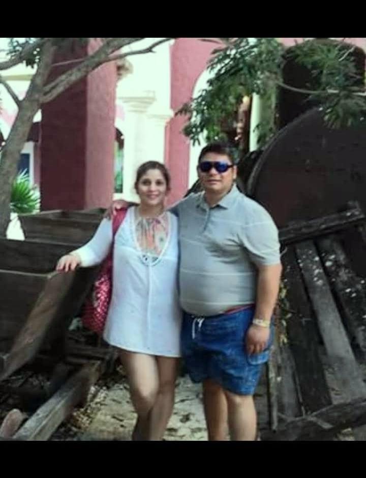 25P BBW shaved wife rica mama infiel culona piernuda depilada