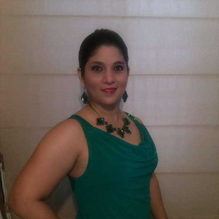 25P BBW shaved wife rica mama infiel culona piernuda depilada