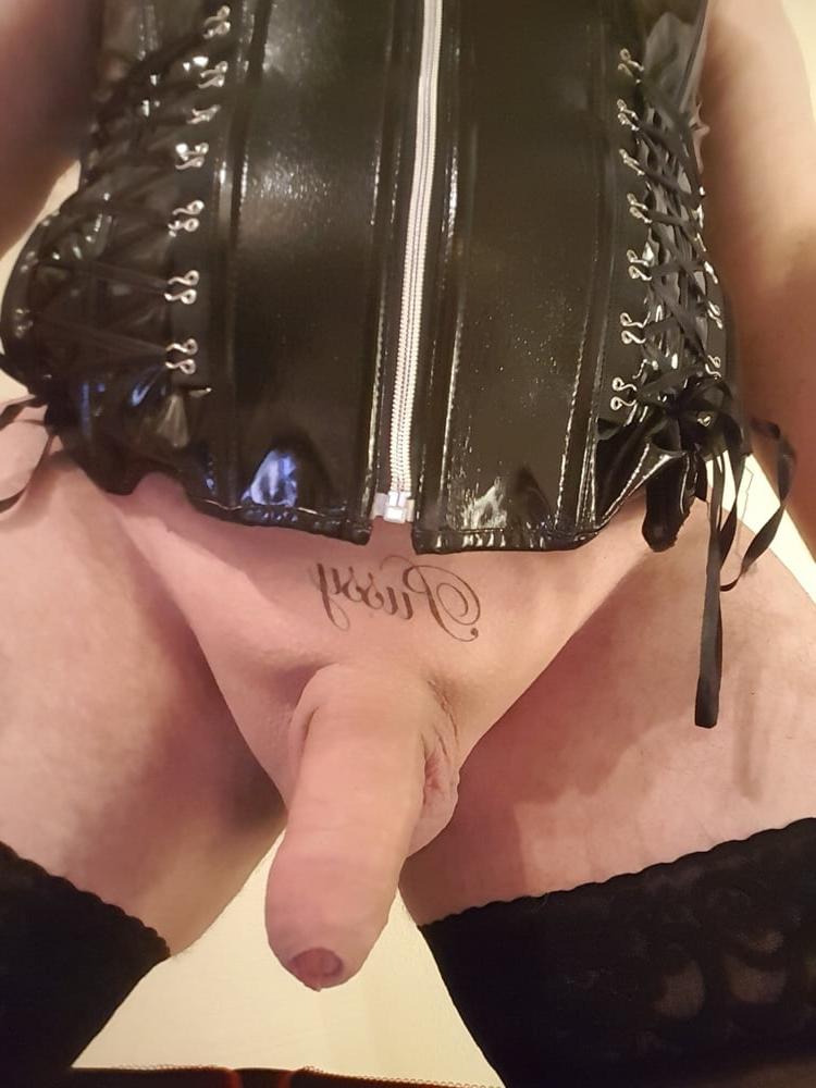 22P Dwt Sissy