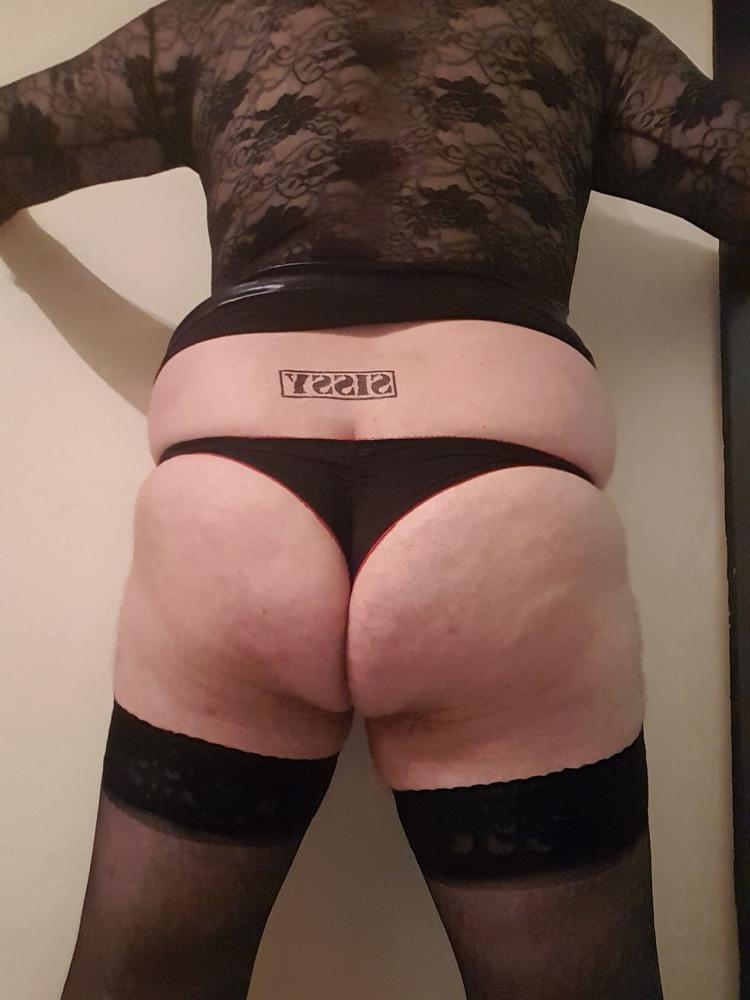 22P Dwt Sissy