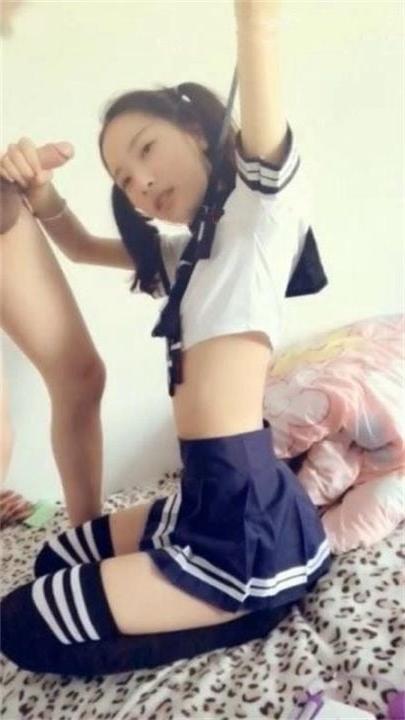 17P Chinese Teen Girlfriend Exposed