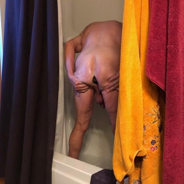 21P Gibson naughty photos