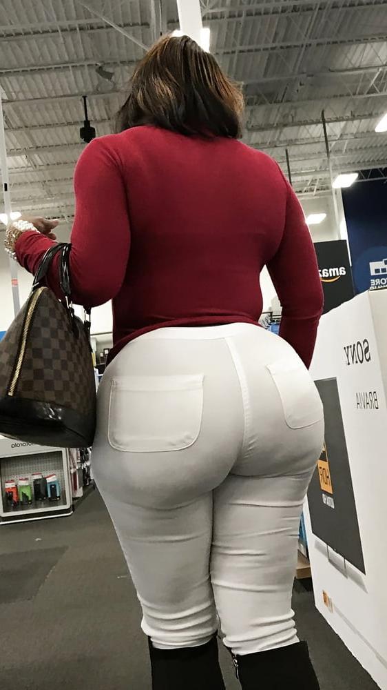 25P Fat ass mature