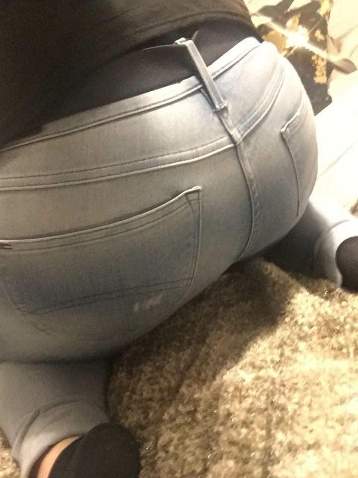 25P Tight Ass