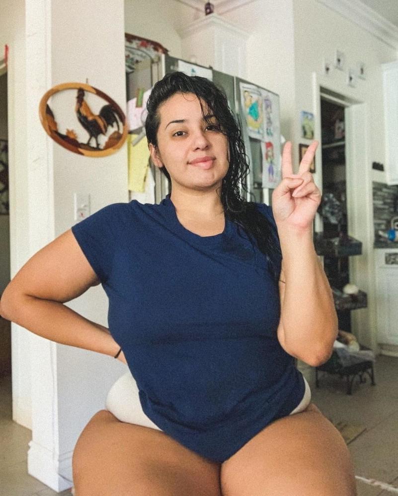 25P Wide Hips - Amazing Curves - Big Girls - Fat Asses (85)
