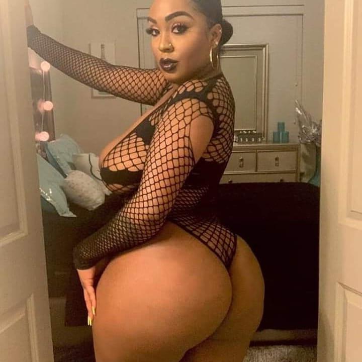 25P Wide Hips - Amazing Curves - Big Girls - Fat Asses (85)