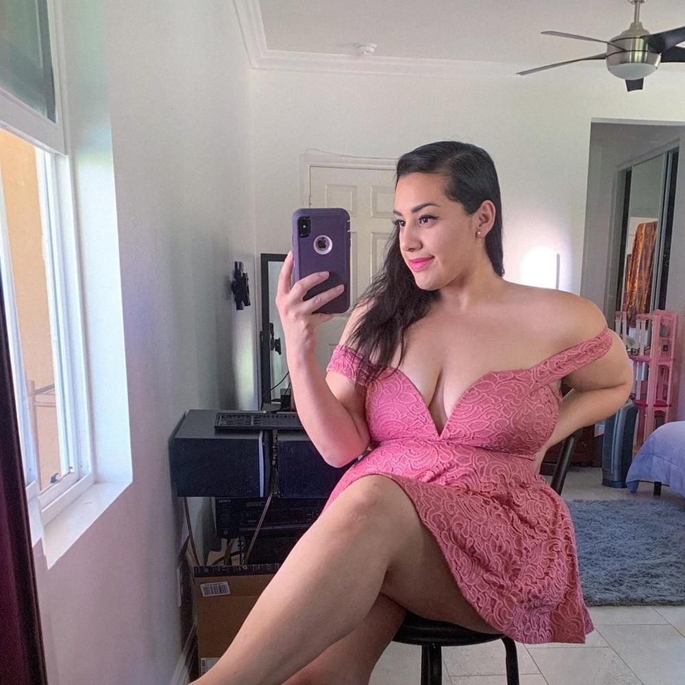 25P Wide Hips - Amazing Curves - Big Girls - Fat Asses (85)