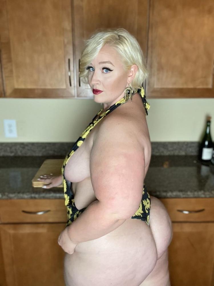 25P Wide Hips - Amazing Curves - Big Girls - Fat Asses (82)