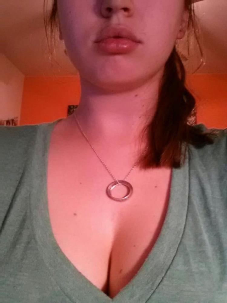 19P Curvy Cock Slut