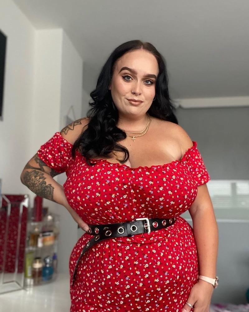 25P Wide Hips - Amazing Curves - Big Girls - Fat Asses (80)