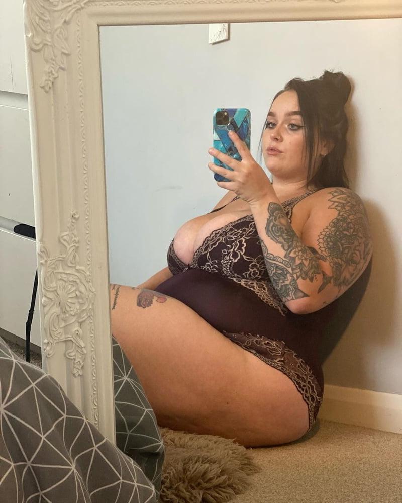 25P Wide Hips - Amazing Curves - Big Girls - Fat Asses (80)
