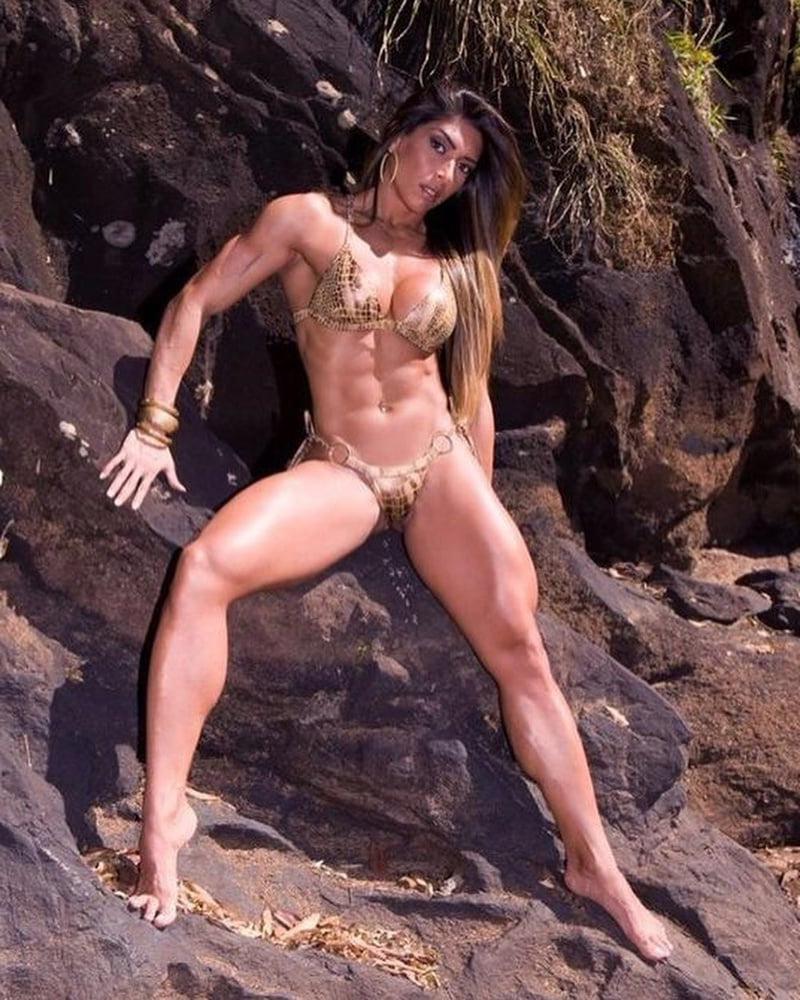 25P Dorian Wife Model "Gal" Ferreira,