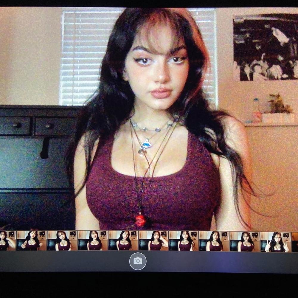 19P Sexy curvy slut