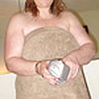 12P BATH GIRL