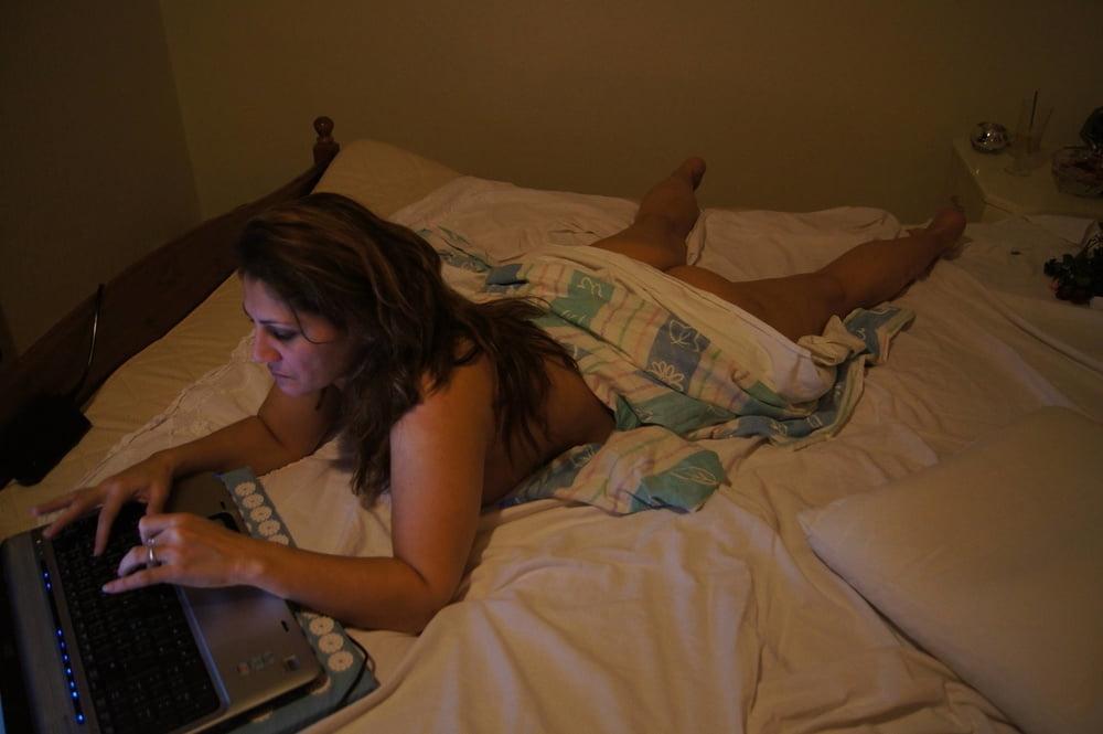 25P hot milf wife mom