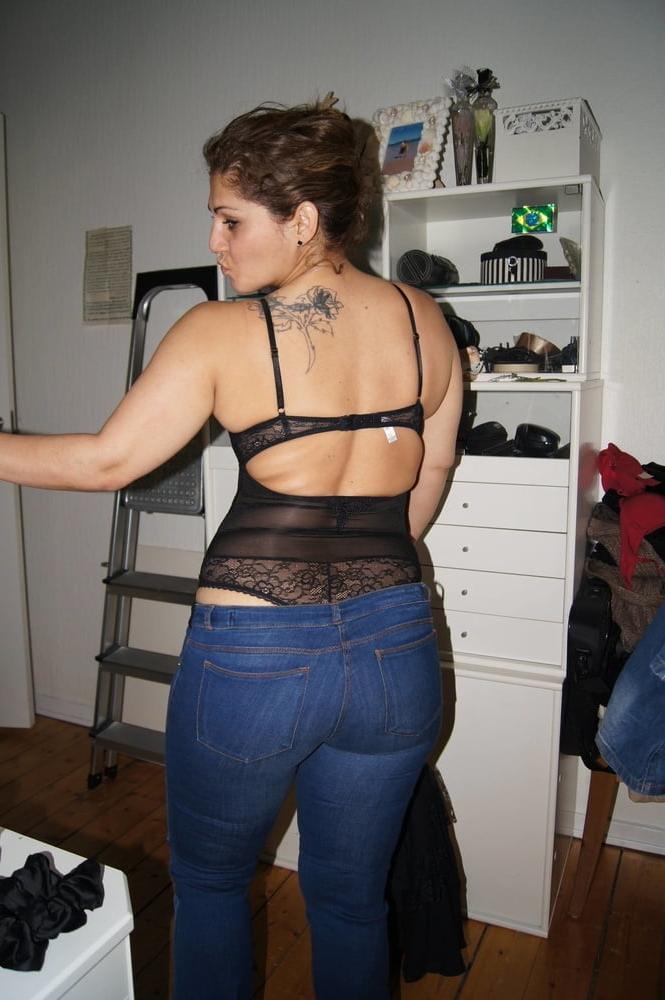 25P hot milf wife mom
