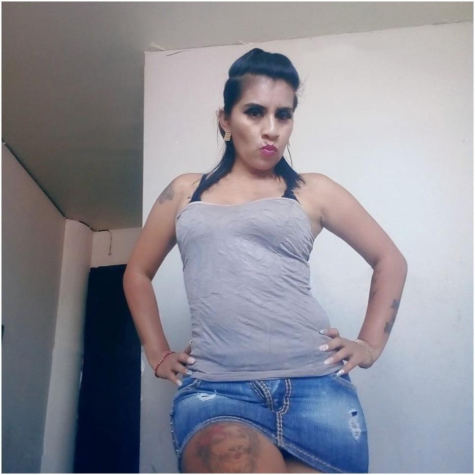 25P Putas en jeans miniskirts 22