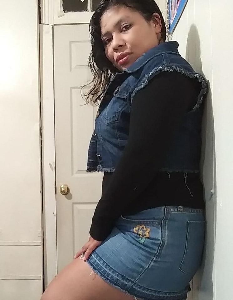25P Putas en jeans miniskirts 22