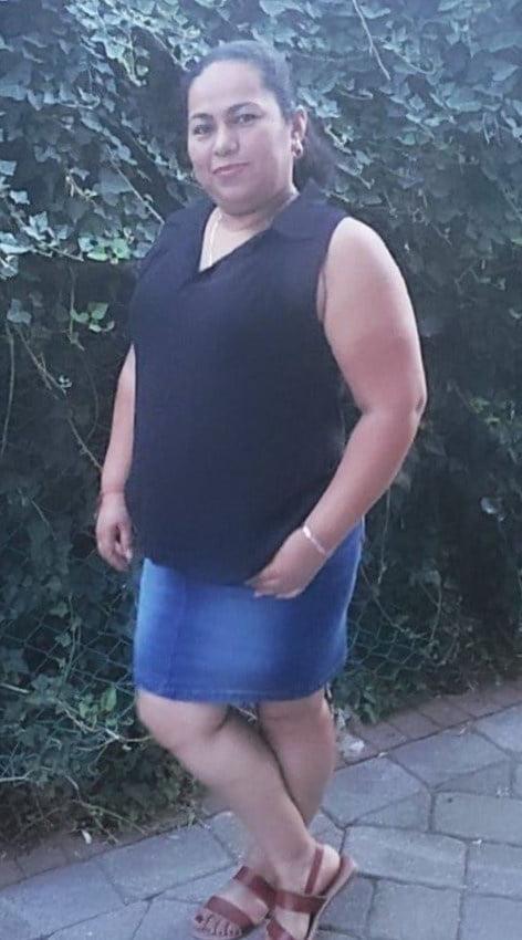 25P Putas en jeans miniskirts 22