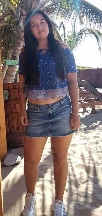 25P Putas en jeans miniskirts 22