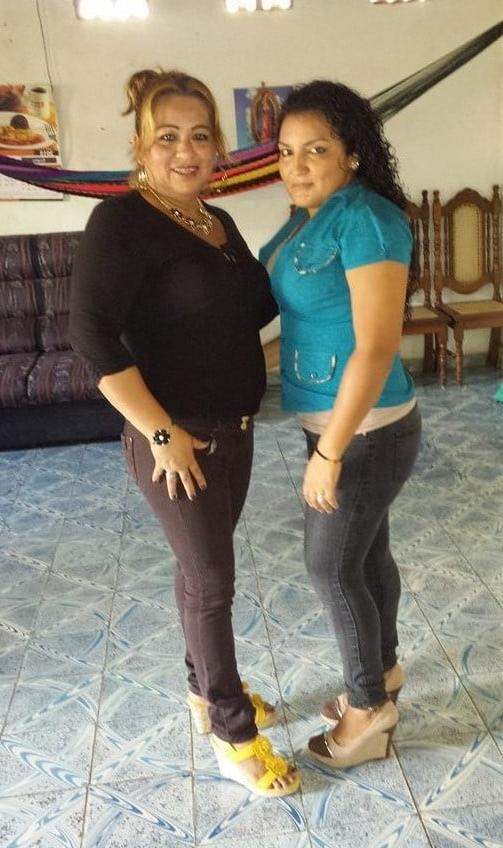 25P Putas en jeans 29
