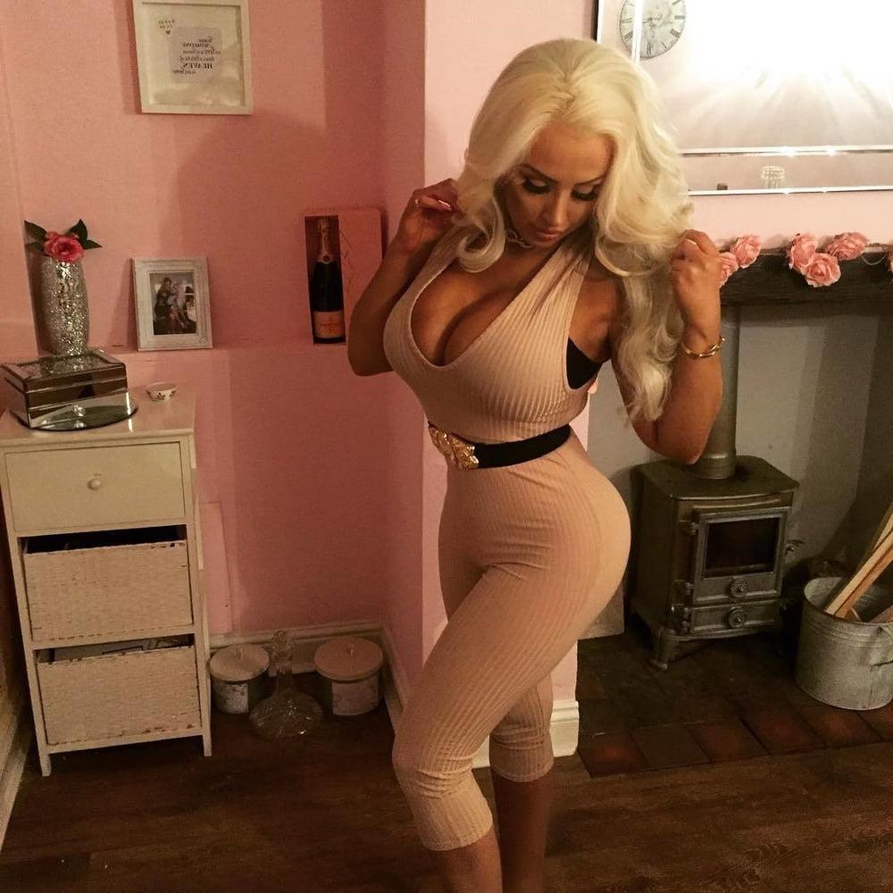 25P Bimbo dolls