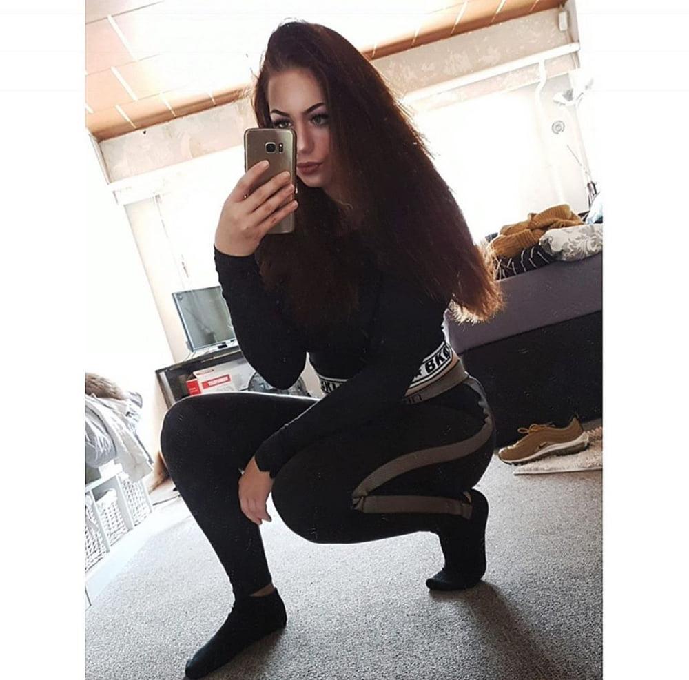 24P German Fat Ass Teen