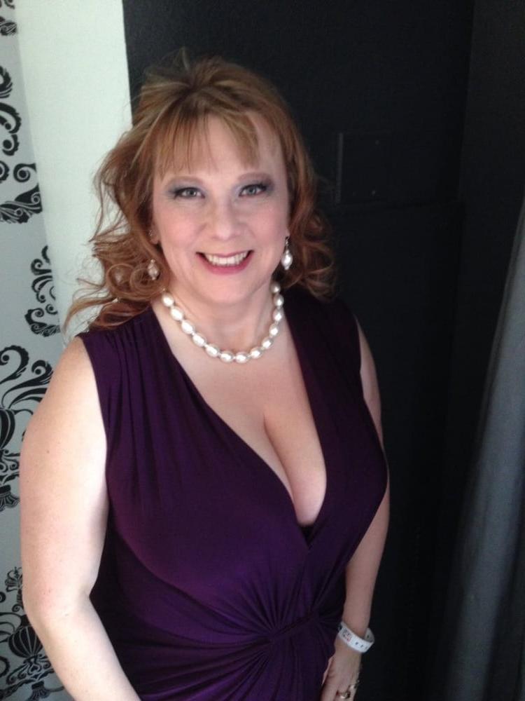 25P Rachel Domino - Mature BBW Loves BBC