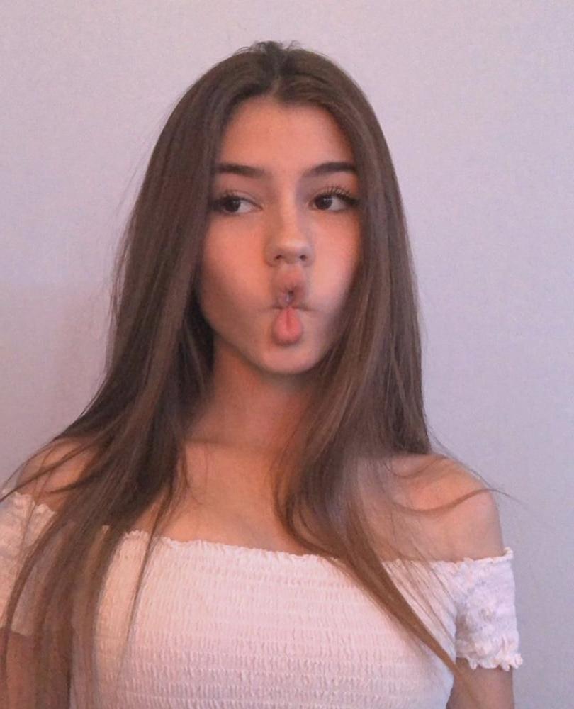13P Ava rose