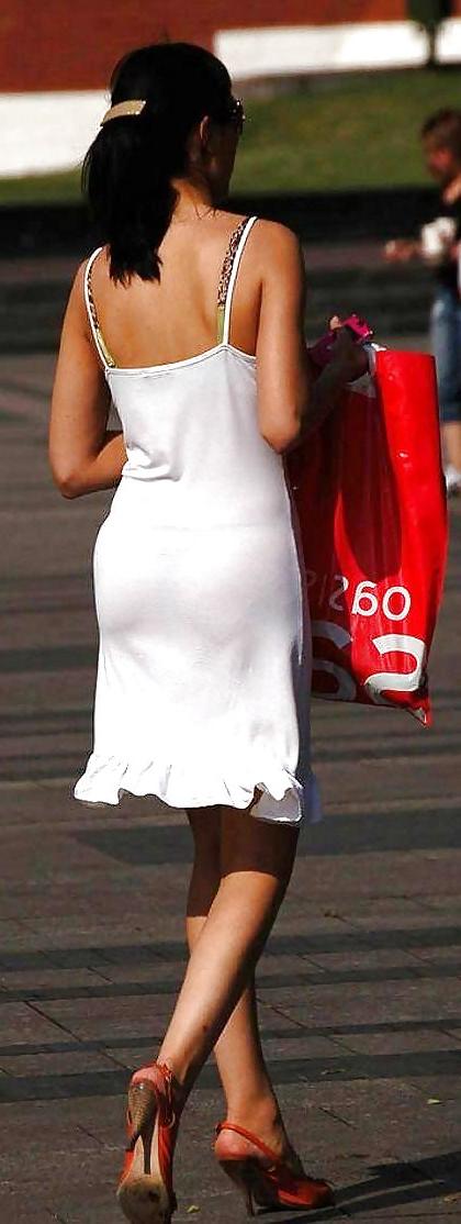 25P visible thong