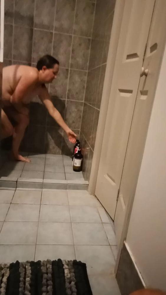 9P wife in shower