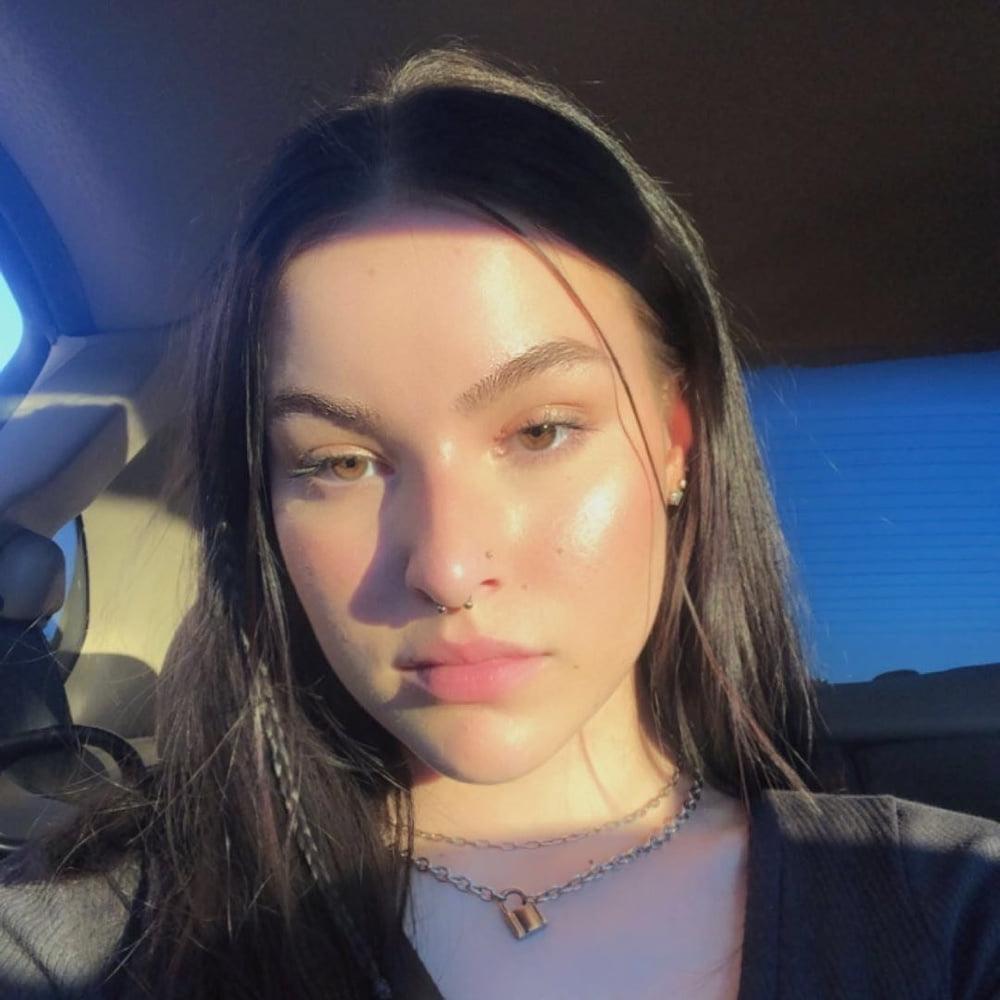 24P INSTAGRAM JERK-OFF SESSIONS (8.18.20)