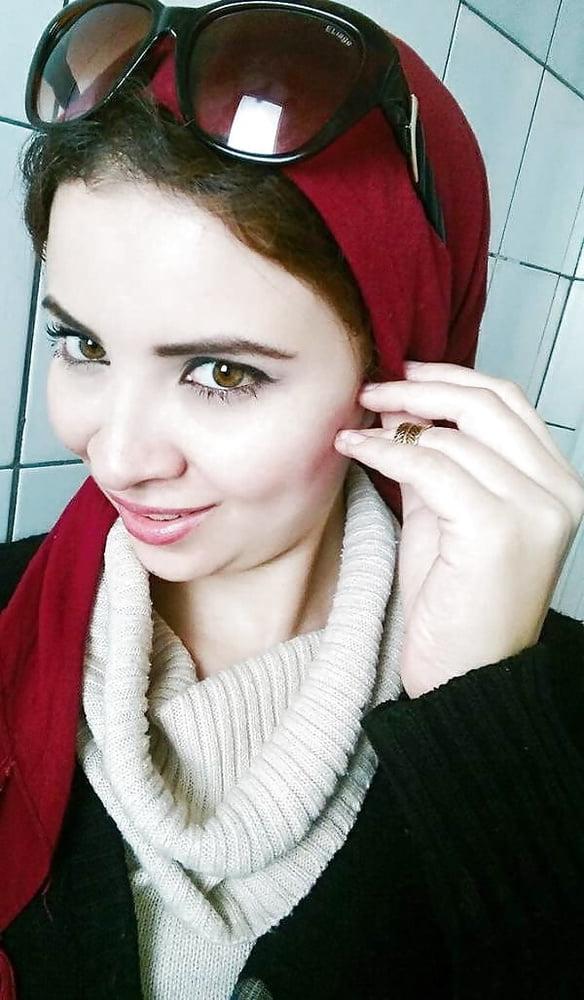 20P Arabian Sluts 383