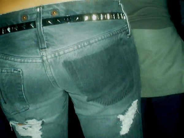 25P Queens in jeans LXXXXI - Hand- and Blowjobs