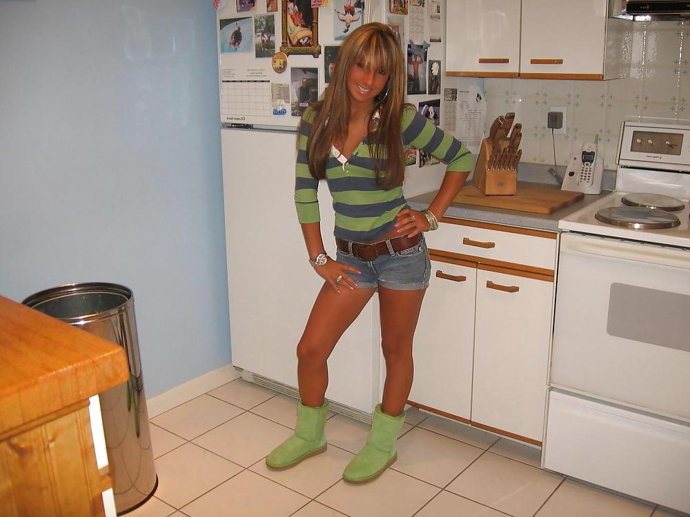 25P Queens in jeans LXXXXI - Hand- and Blowjobs