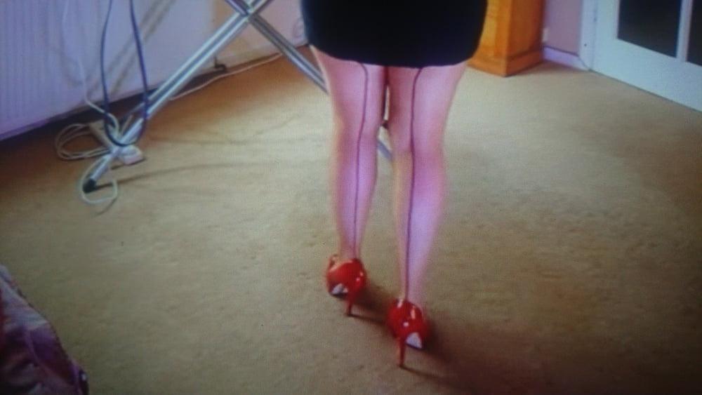 25P Curvy lade nylon legs