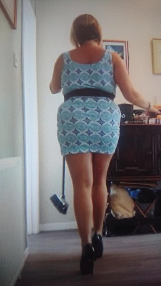 19P Curvy lade With Niatural big tits