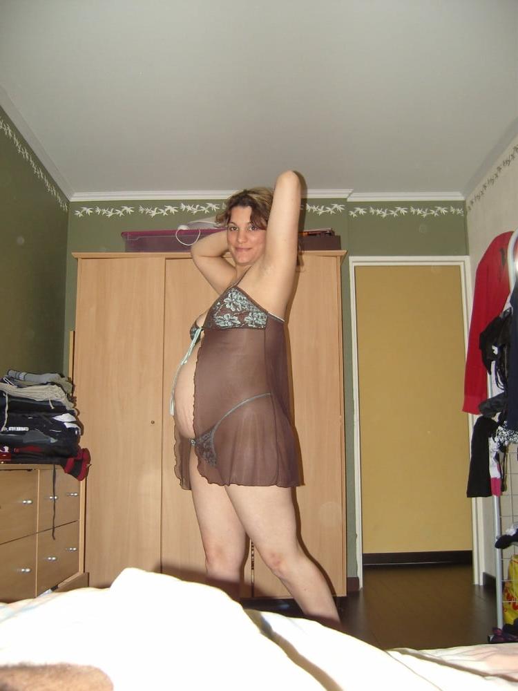 25P Pregnant MILF take BBC
