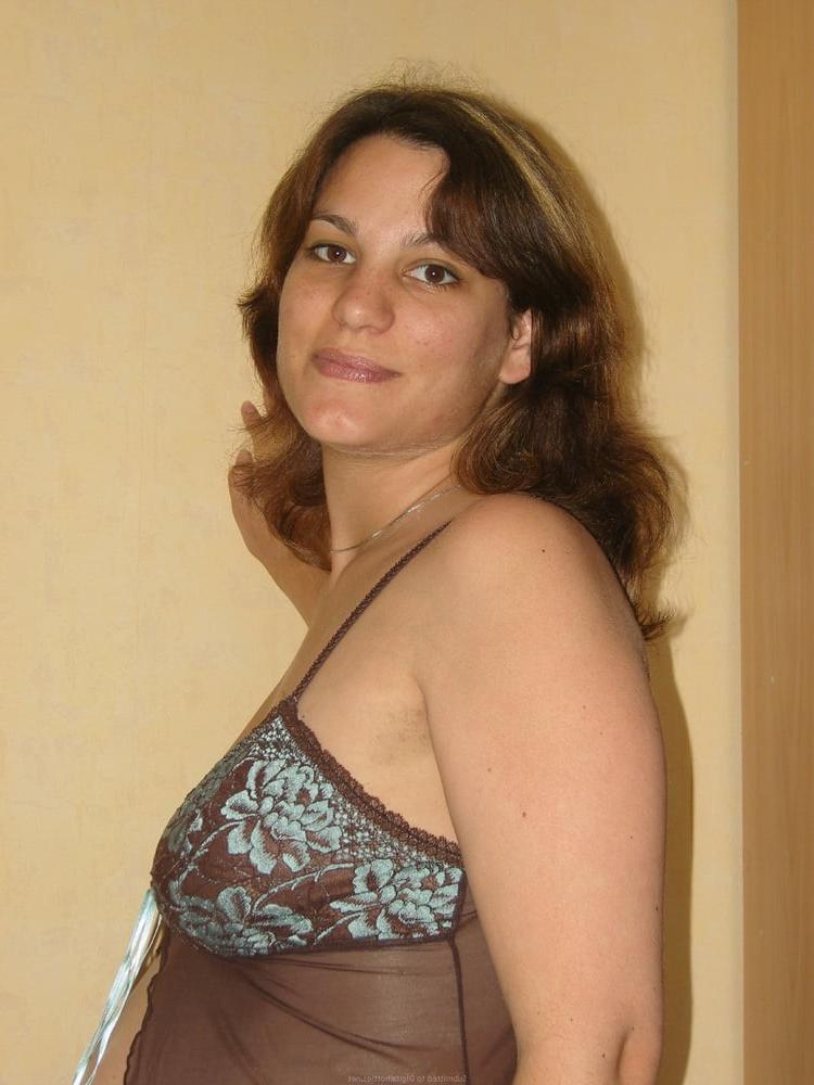 25P Pregnant MILF take BBC
