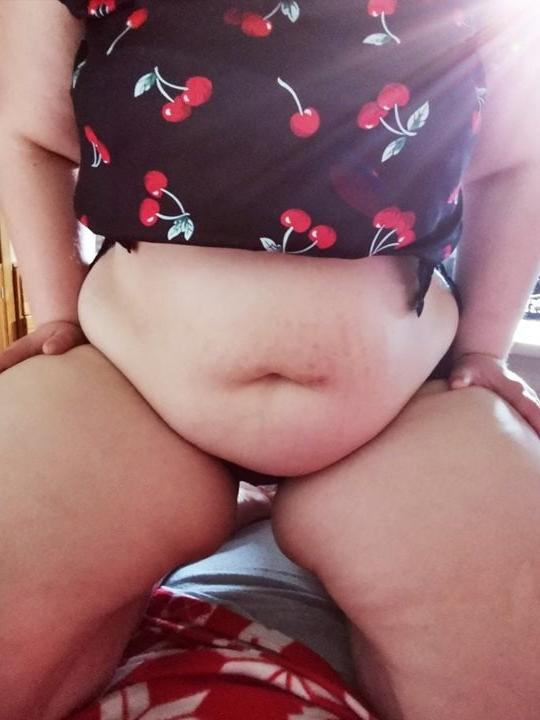 25P BBW Soft Fat Bellies