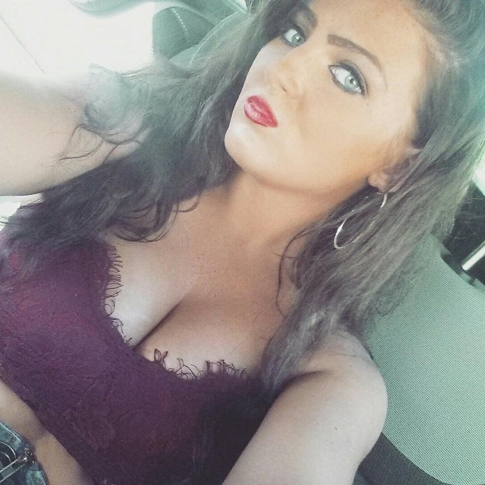 25P Glam made-up ladies