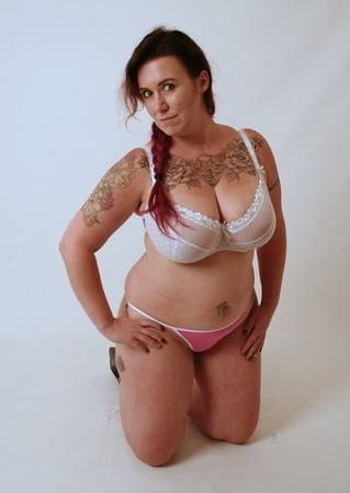 25P Wide Hips - Amazing Curves - Big Girls - Fat Asses (73)