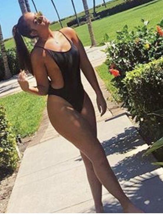 25P Sluts in tiny bikinis 341