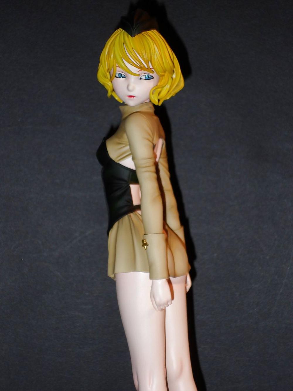 17P (figure painted) LuCe.army.clothed
