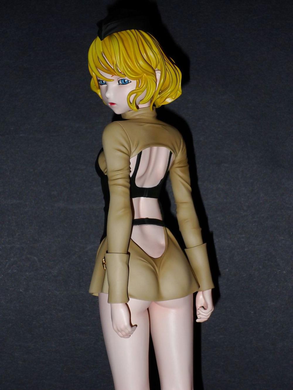 17P (figure painted) LuCe.army.clothed