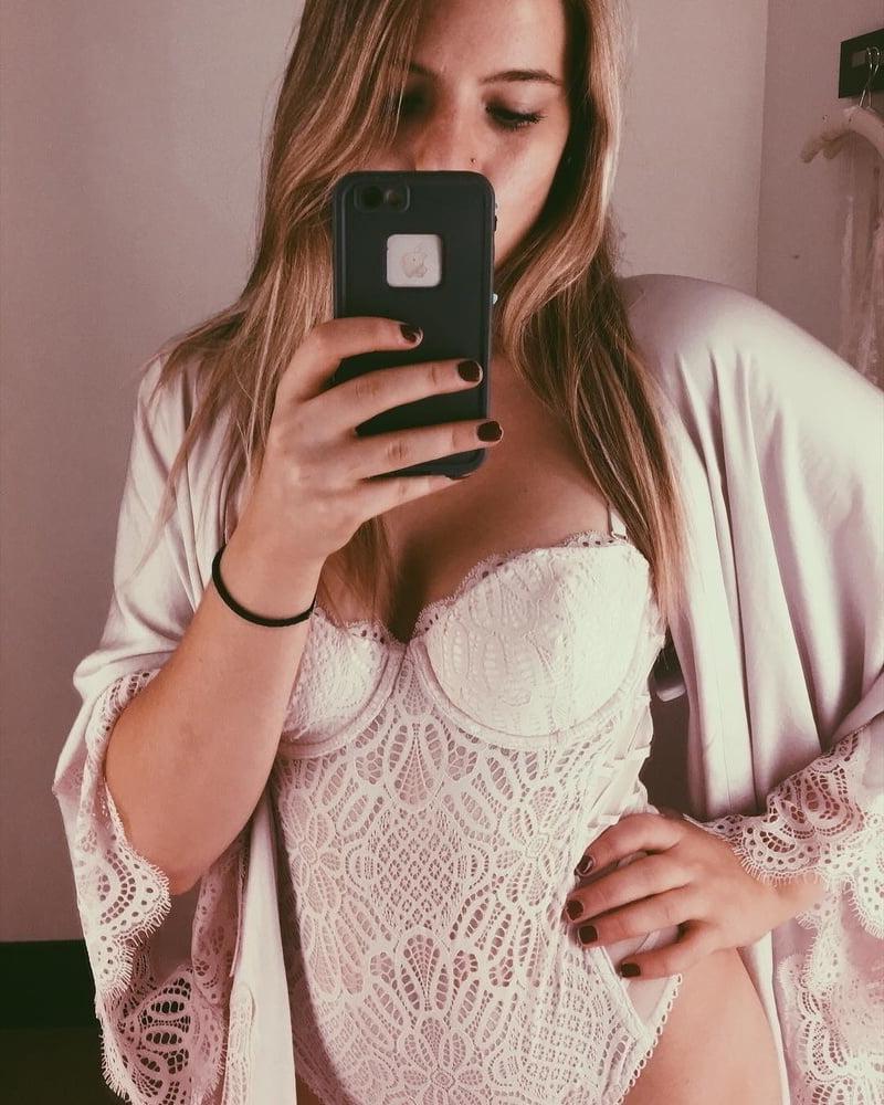 25P Mirror Shots &amp; Selfies 15