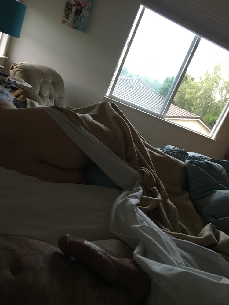24P Unaware wife on Bed