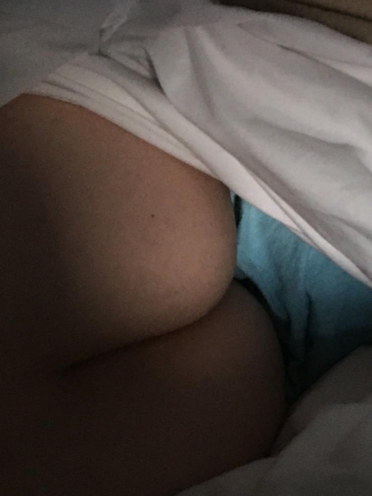 24P Unaware wife on Bed